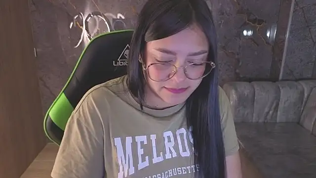 mia velvet cn online show from June 19, 2026, 1:28 pm