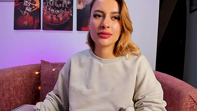 DailynRose online show from June 27, 2026, 3:45 am