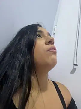 Snapshot of Salo_Angel__ chatting on July 28, 2026, 7:37 pm Salo Angel online show from July 28, 2026, 7:37 pm