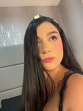 Snapshot of Salo_Angel__ chatting on July 23, 2026, 8:05 pm Salo Angel online show from July 23, 2026, 8:05 pm