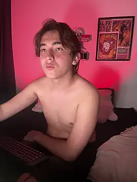 sweet boyyy1 online show from August 7, 2026, 1:44 am