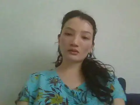 Snapshot of Calenyagi chatting on July 14, 2026, 9:58 am Calenyagi online show from July 14, 2026, 9:58 am