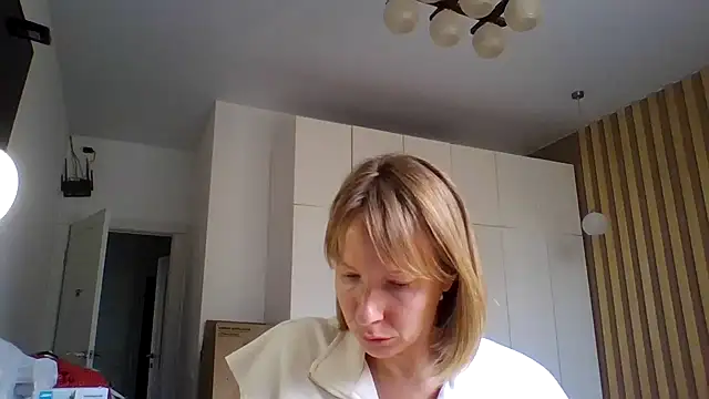 Deloriada online show from July 7, 2026, 4:37 am