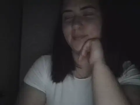 Snapshot of Zanoriala chatting on August 5, 2026, 7:52 pm Zanoriala online show from August 5, 2026, 7:52 pm