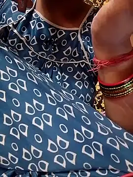 Snapshot of Divyaa-88 chatting on August 9, 2026, 8:09 am Divyaa-88 online show from August 9, 2026, 8:09 am