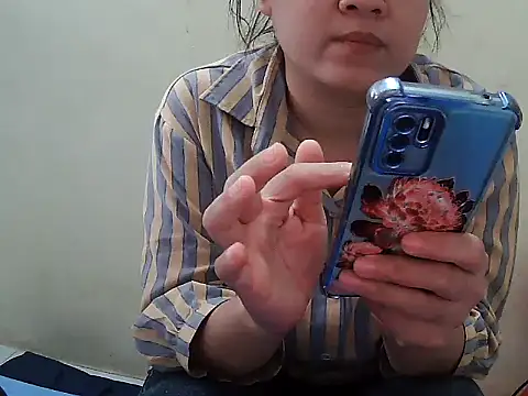 Snapshot of Mina-sesy chatting on June 27, 2026, 1:22 am Mina-sesy online show from June 27, 2026, 1:22 am