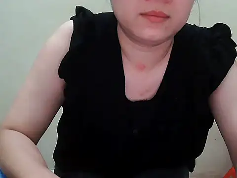 Snapshot of Mina-sesy chatting on June 26, 2026, 1:33 am Mina-sesy online show from June 26, 2026, 1:33 am