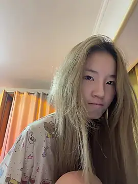 Snapshot of Uugirl00 chatting on July 10, 2026, 3:56 pm Uugirl00 online show from July 10, 2026, 3:56 pm