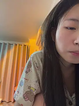 Snapshot of Uugirl00 chatting on July 16, 2026, 1:30 pm Uugirl00 online show from July 16, 2026, 1:30 pm