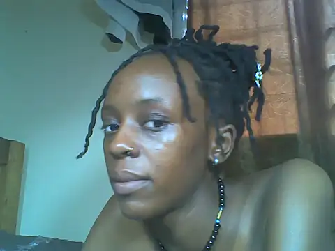 Snapshot of Savage_mates chatting on July 7, 2026, 1:25 pm Savage mates online show from July 7, 2026, 1:25 pm