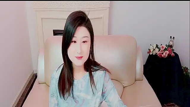 Snapshot of GJ-02 chatting on July 18, 2026, 11:30 am GJ-02 online show from July 18, 2026, 11:30 am