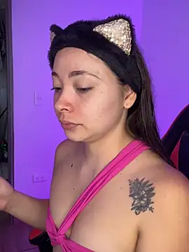 Snapshot of mia_bornner chatting on July 18, 2026, 6:27 pm mia bornner online show from July 18, 2026, 6:27 pm