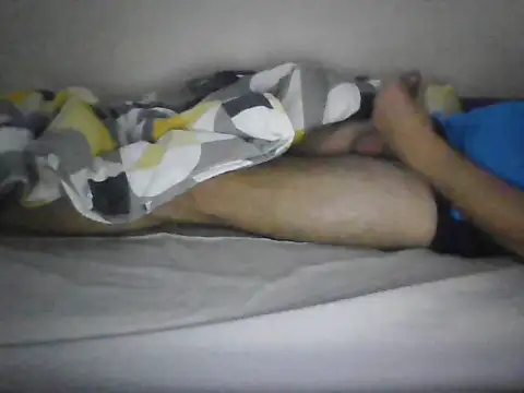 Snapshot of a5ar5rooooov chatting on December 21, 2025, 9:04 pm a5ar5rooooov online show from December 21, 2025, 9:04 pm