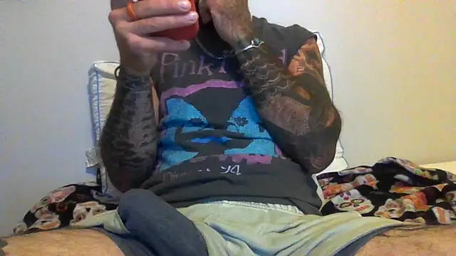Snapshot of tatsnthick11 chatting on July 17, 2026, 2:03 pm tatsnthick11 online show from July 17, 2026, 2:03 pm