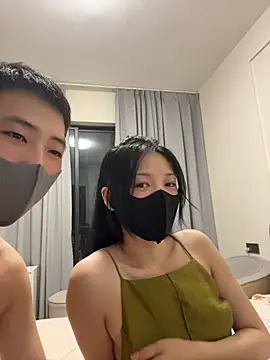 luobo046835 online show from June 25, 2026, 3:39 pm