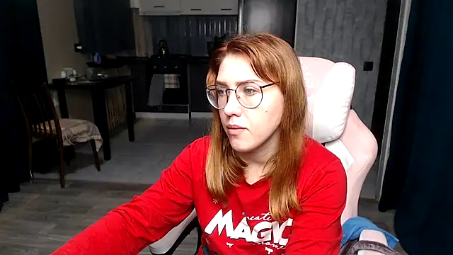 Reginasmilee online show from October 25, 2025, 1:05 am