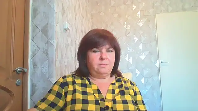HannahAna39 online show from July 28, 2026, 10:23 am