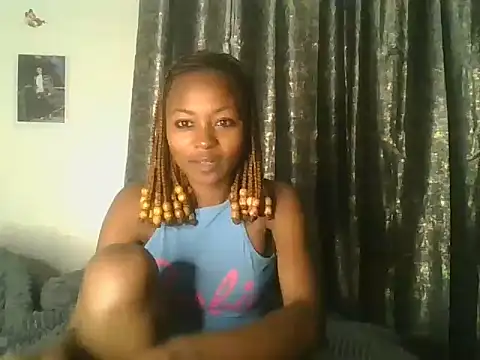 Prettyquueen online show from June 23, 2026, 7:01 pm