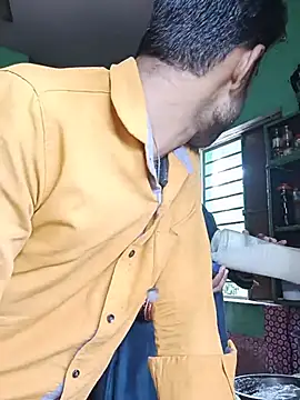 Snapshot of manirani_1 chatting on July 8, 2026, 8:15 am manirani 1 online show from July 8, 2026, 8:15 am
