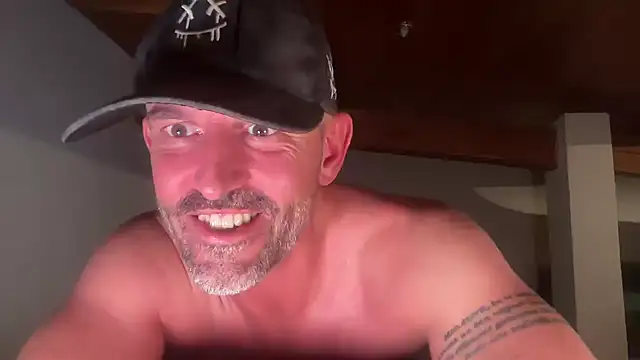 JayDubz999 online show from July 17, 2026, 8:39 pm
