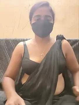 Snapshot of tamil_mia chatting on July 11, 2026, 8:14 am tamil mia online show from July 11, 2026, 8:14 am