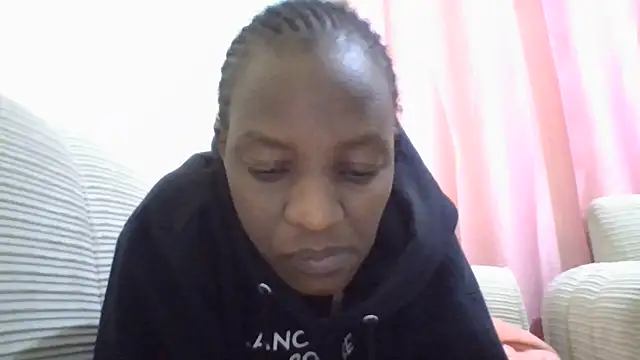 Snapshot of Savannah_Leex chatting on July 10, 2026, 5:02 pm Savannah Leex online show from July 10, 2026, 5:02 pm