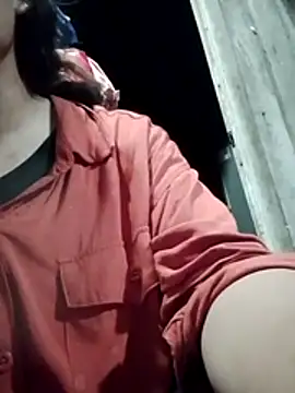 Moon squirtt online show from July 20, 2026, 1:02 pm