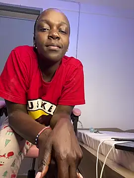 Milo 000 online show from June 24, 2026, 5:11 pm