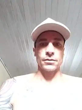 Snapshot of roludoogato chatting on July 1, 2026, 7:25 pm roludoogato online show from July 1, 2026, 7:25 pm
