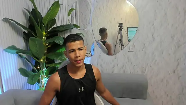 Snapshot of Noah_sexhotty chatting on July 21, 2026, 2:36 am Noah sexhotty online show from July 21, 2026, 2:36 am