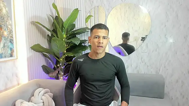 Snapshot of Noah_sexhotty chatting on July 22, 2026, 2:02 am Noah sexhotty online show from July 22, 2026, 2:02 am