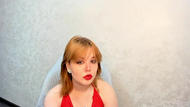 Snapshot of Bella-Wilde chatting on July 4, 2026, 1:56 am Bella-Wilde online show from July 4, 2026, 1:56 am