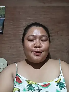 Snapshot of Glamourous_Smile16 chatting on July 10, 2026, 7:52 am Glamourous Smile16 online show from July 10, 2026, 7:52 am