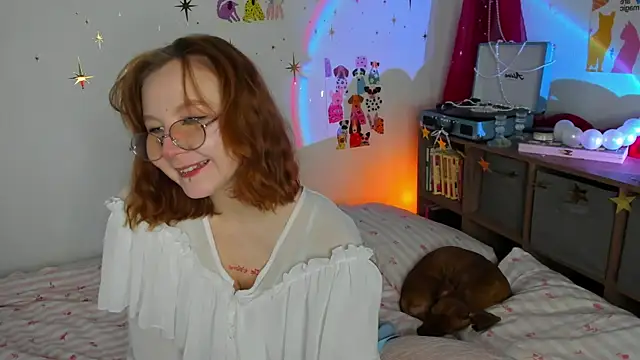 Snapshot of AnneBois chatting on June 28, 2026, 2:12 pm AnneBois online show from June 28, 2026, 2:12 pm