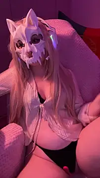 lili qilli online show from June 28, 2026, 12:39 am