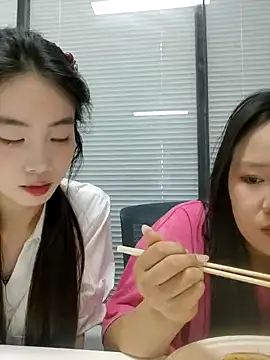 linlin-99 online show from June 30, 2026, 7:08 am