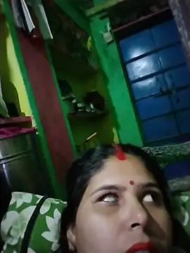 Snapshot of salani_sexe chatting on July 11, 2026, 3:45 pm salani sexe online show from July 11, 2026, 3:45 pm