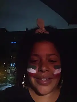 Snapshot of mmm_q_rica chatting on July 6, 2026, 2:40 am mmm q rica online show from July 6, 2026, 2:40 am
