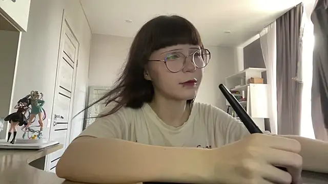 Snapshot of WendySliz chatting on July 9, 2026, 9:21 am WendySliz online show from July 9, 2026, 9:21 am
