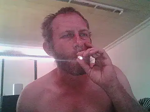 Snapshot of interracialfunguy chatting on August 6, 2026, 10:32 am interracialfunguy online show from August 6, 2026, 10:32 am