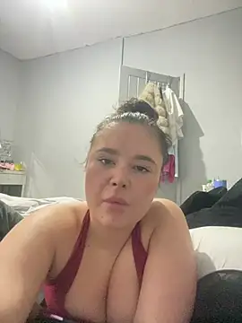 EmilyRosexox online show from July 13, 2026, 5:01 pm