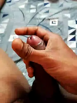 Snapshot of hard_pennis chatting on July 18, 2026, 9:01 pm hard pennis online show from July 18, 2026, 9:01 pm