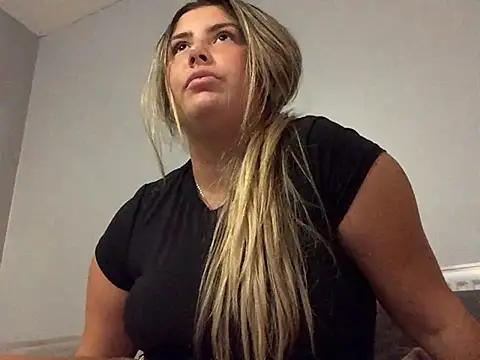 hiddensecretxx online show from July 15, 2026, 12:28 am