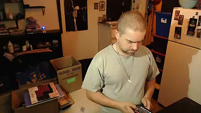 Snapshot of Daddy_Werewolf chatting on July 1, 2026, 6:03 am Daddy Werewolf online show from July 1, 2026, 6:03 am
