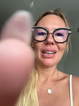 michele nolimi online show from July 3, 2026, 9:49 am