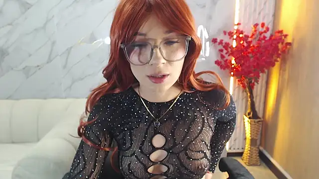 Snapshot of MissMaria_tf chatting on July 1, 2026, 8:20 pm MissMaria tf online show from July 1, 2026, 8:20 pm