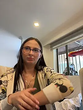 Maddy roouse online show from July 1, 2026, 4:18 pm