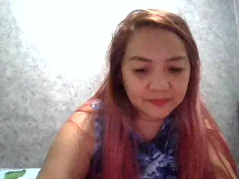 chloe wonderlust online show from July 2, 2026, 1:28 pm