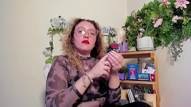 Snapshot of sofia_sexcoach chatting on July 7, 2026, 10:46 pm sofia sexcoach online show from July 7, 2026, 10:46 pm