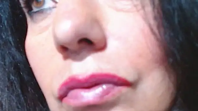 Snapshot of Kokea_jhonss chatting on January 16, 2025, 6:25 am Kokea jhonss online show from January 16, 2025, 6:25 am